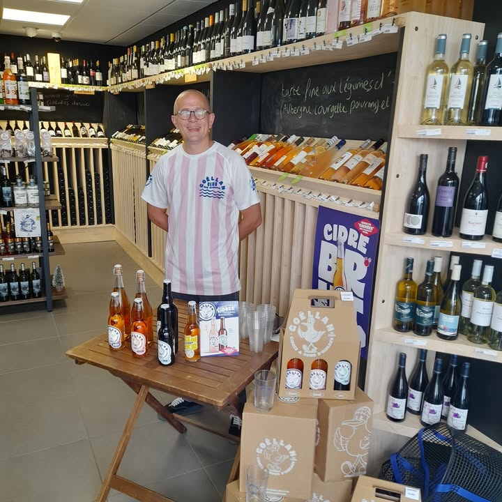 DEGUSTATION EN COURS DANS NOTRE CAVE 1 1209658787842947 - Pont l'Abbé Quimper