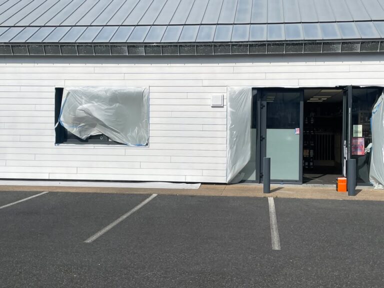 Un petit rafraichissement pour la cave du grand large plutot 1 1502604918548331 - Pont l'Abbé Quimper Un petit rafraichissement pour la cave du grand large plutot 1 1502604918548331 - Pont l'Abbé Quimper